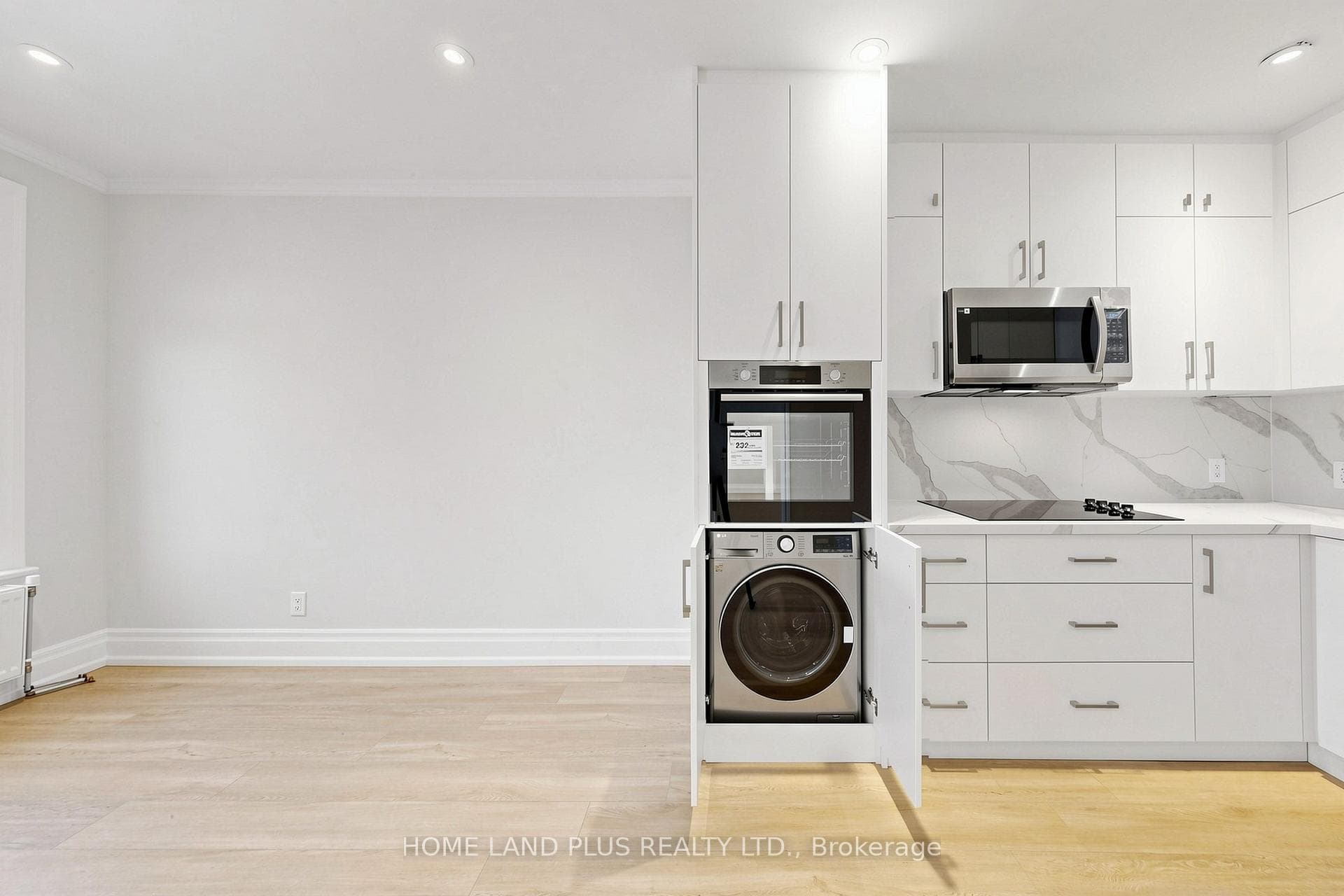 919 Avenue Road Unit Unit 1, Toronto C03