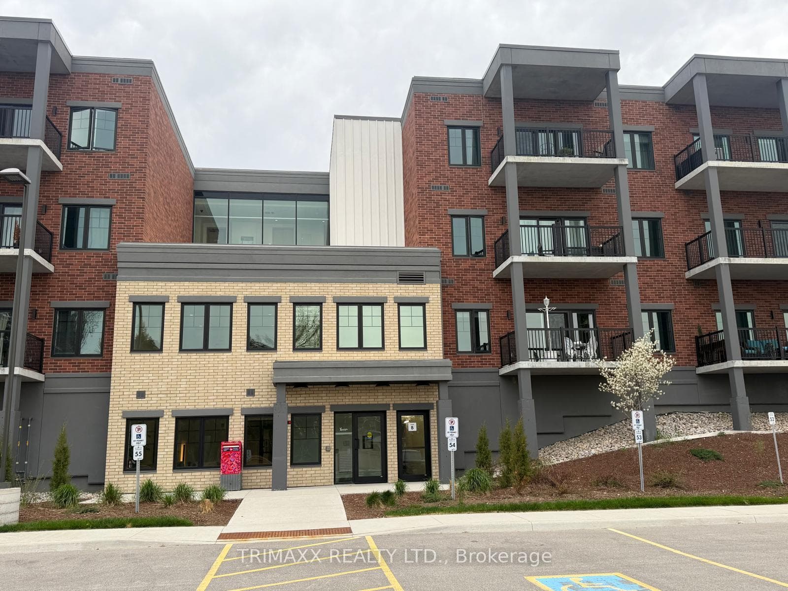 121 Mary Street Unit 318, Clearview
