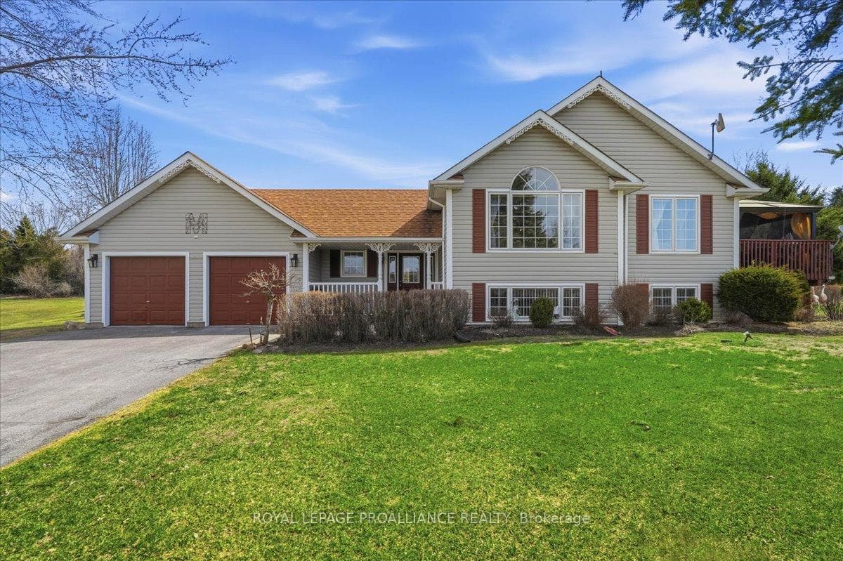 113 Deerfield Drive, Quinte West, ON K8V 0B2 - Photo 1