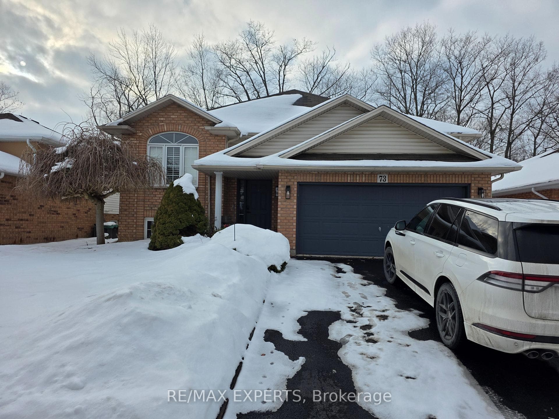 73 Foxtail Avenue, Welland, ON L3C 7J6 - Photo 1