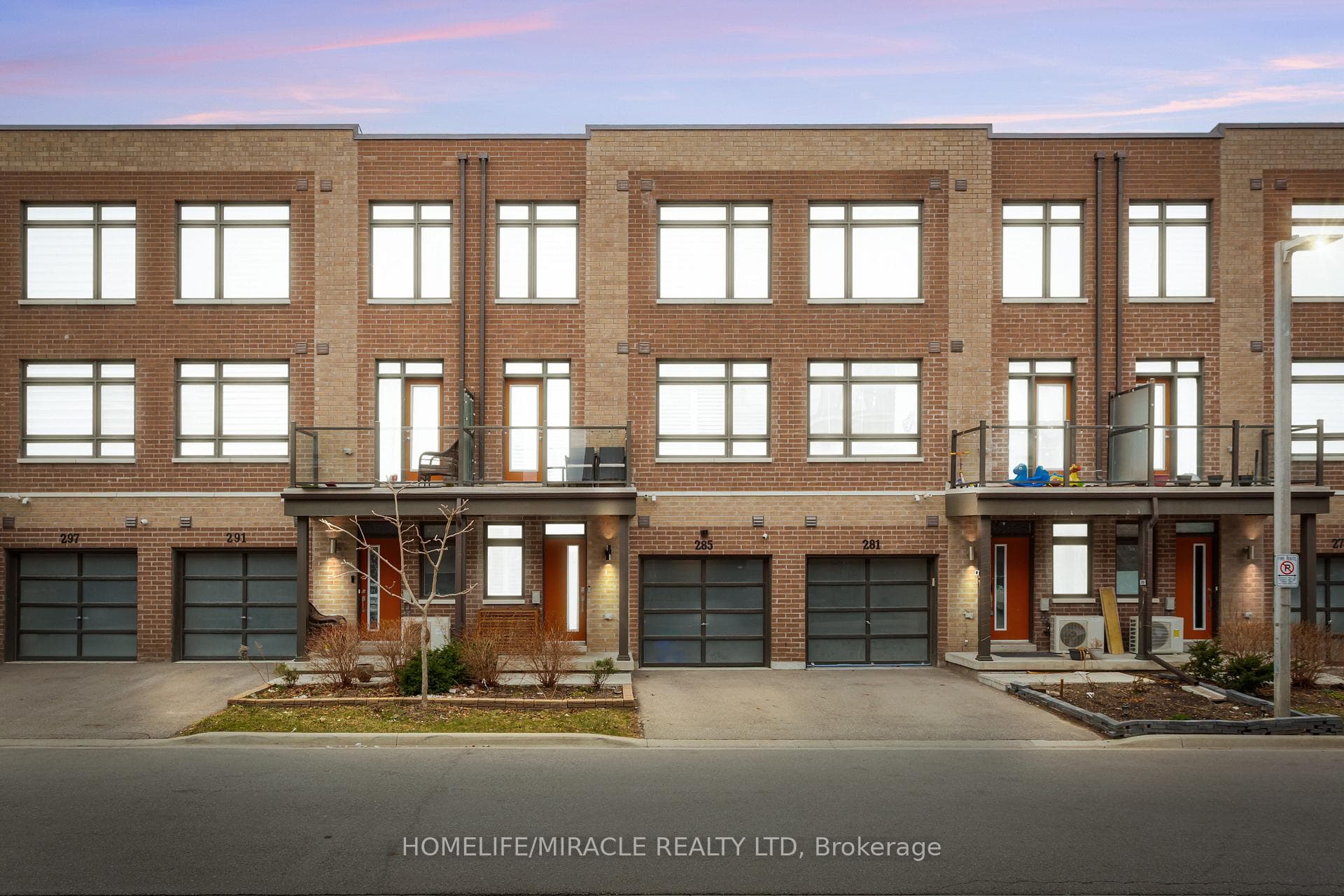 285 Dalhousie Street, Vaughan, ON L4L 0L8 - Photo 1