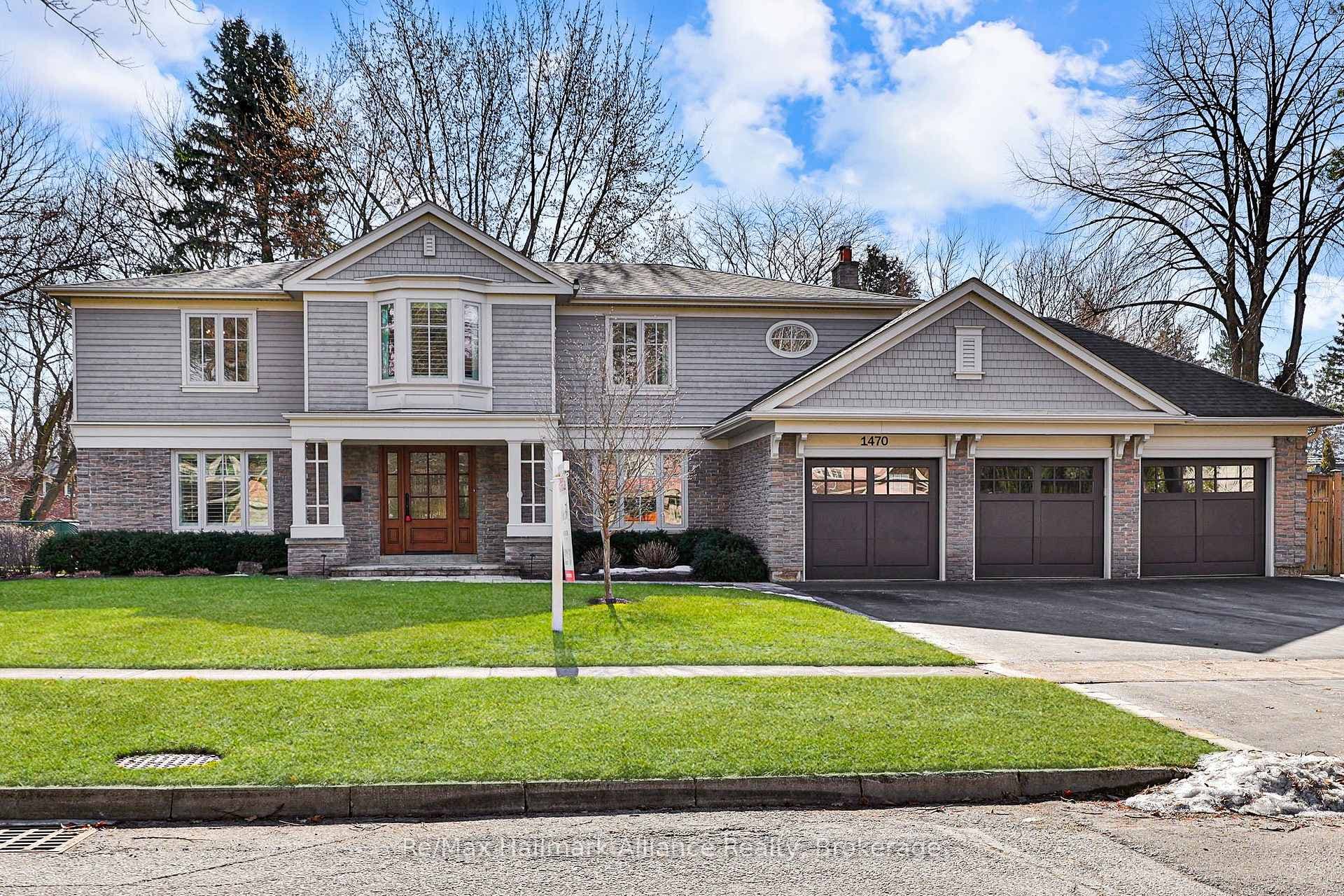 1470 Caulder Drive, Oakville