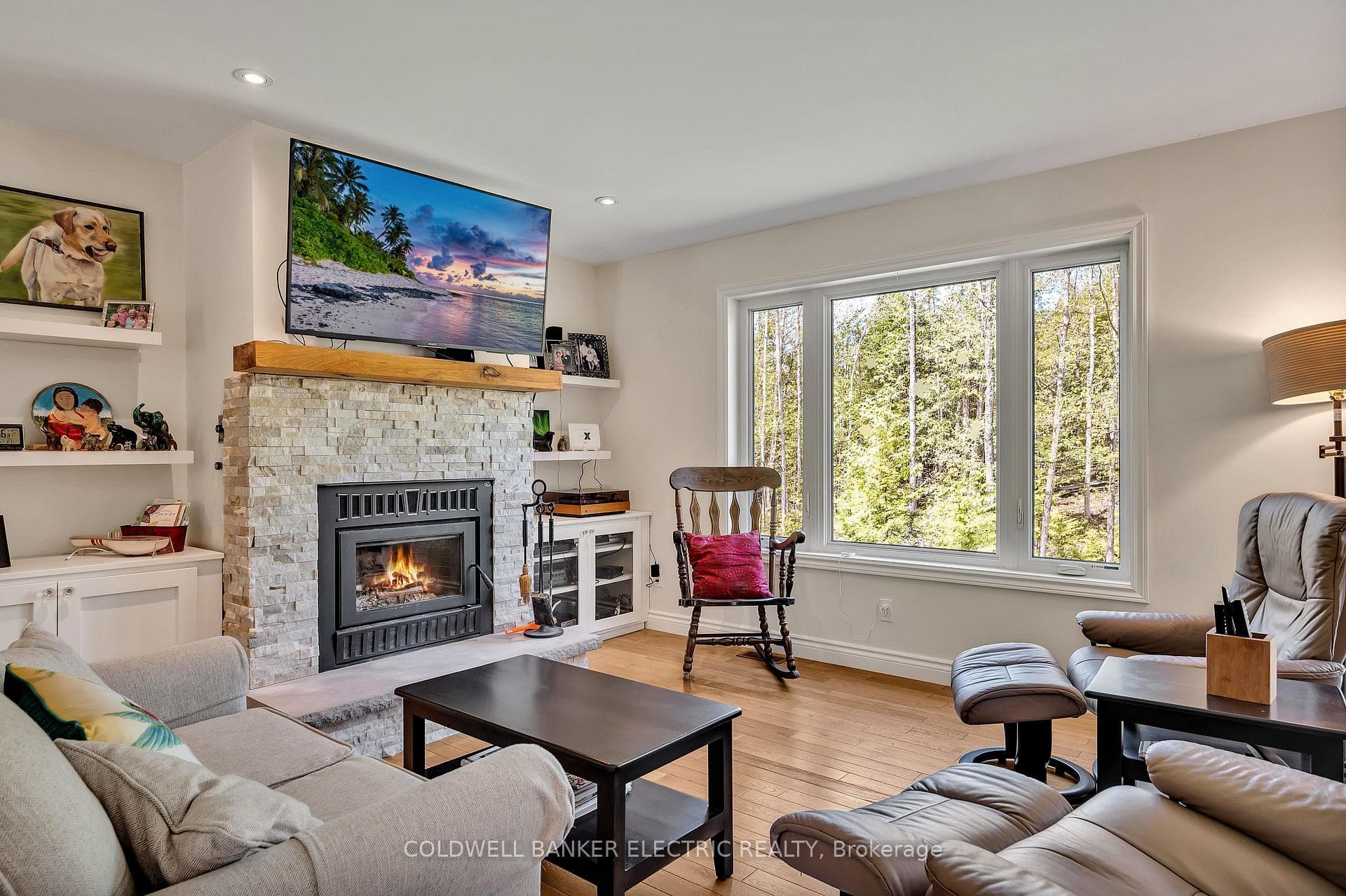 2100 Demers Road, Douro-Dummer