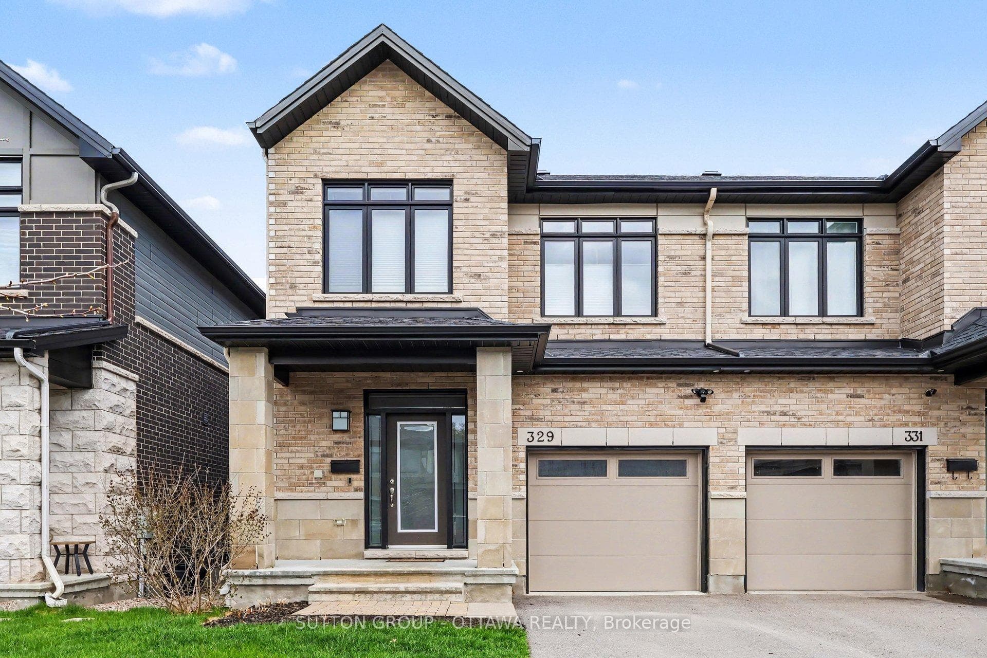 329 Lysander Place, Manor Park - Cardinal Glen and Area