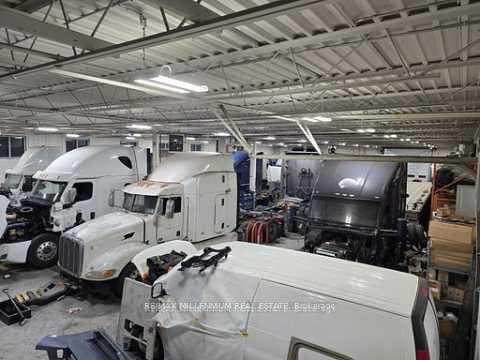 5435 Maingate Drive, Mississauga, ON L4W 1G6 - Photo 1