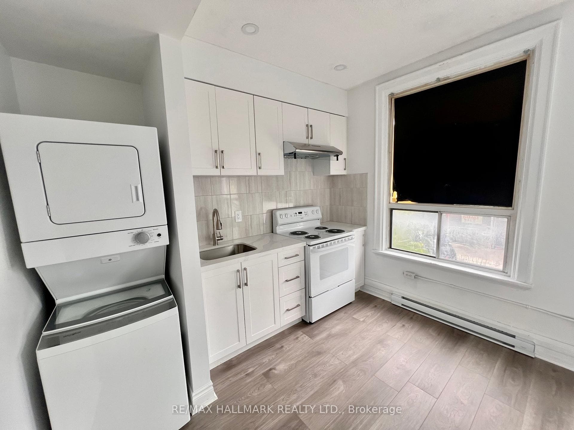 454 Bloor Street Unit 1, Annex / Yorkville / Summerhill, ON M5S 1X8 - Photo 1