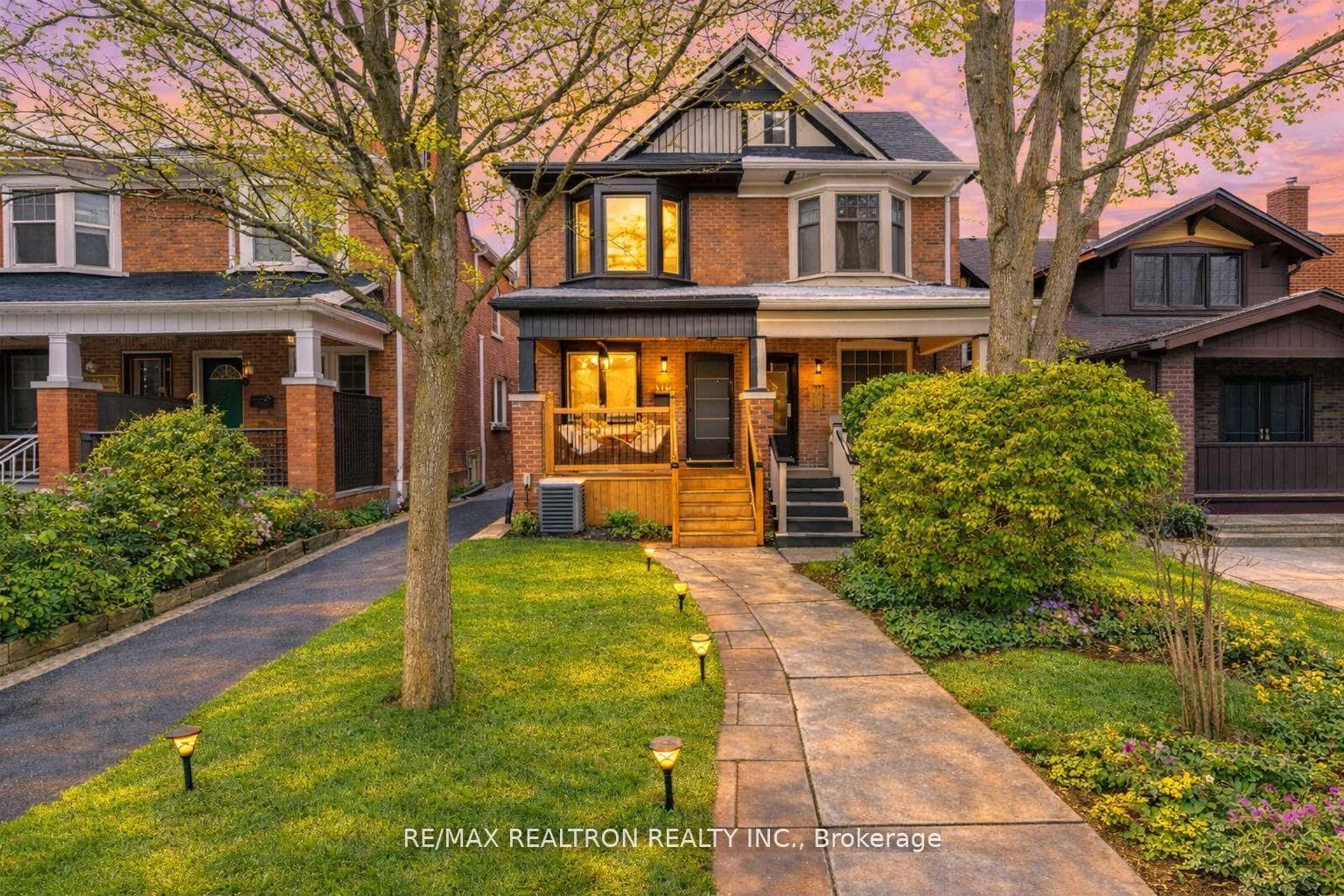 111 Glenmore Road, The Beaches / Upper Beaches, ON M4L 3M2 - Photo 1