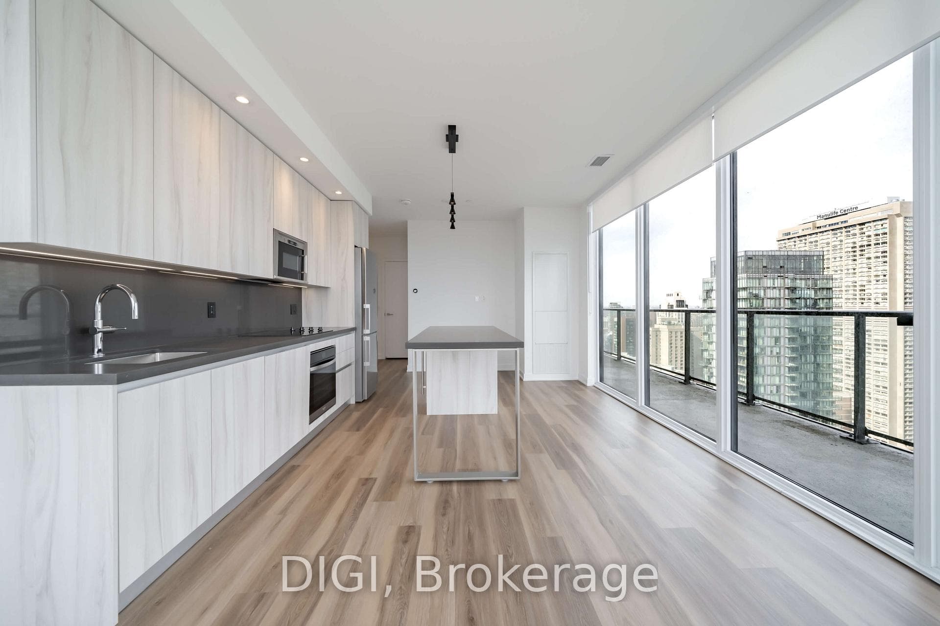 8 Gloucester Street Unit 2302, Regent Park / Cabbagetown / St. James Town, ON M4Y 0H8 - Photo 1