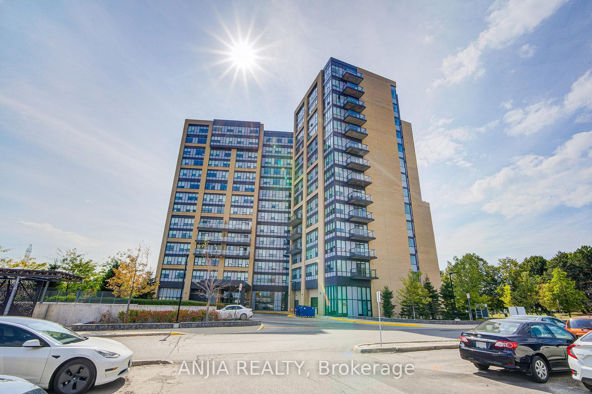 1028 McNicoll Avenue Unit 1213, Scarborough Village / Eglinton East, ON M1W 0B5 - Photo 1