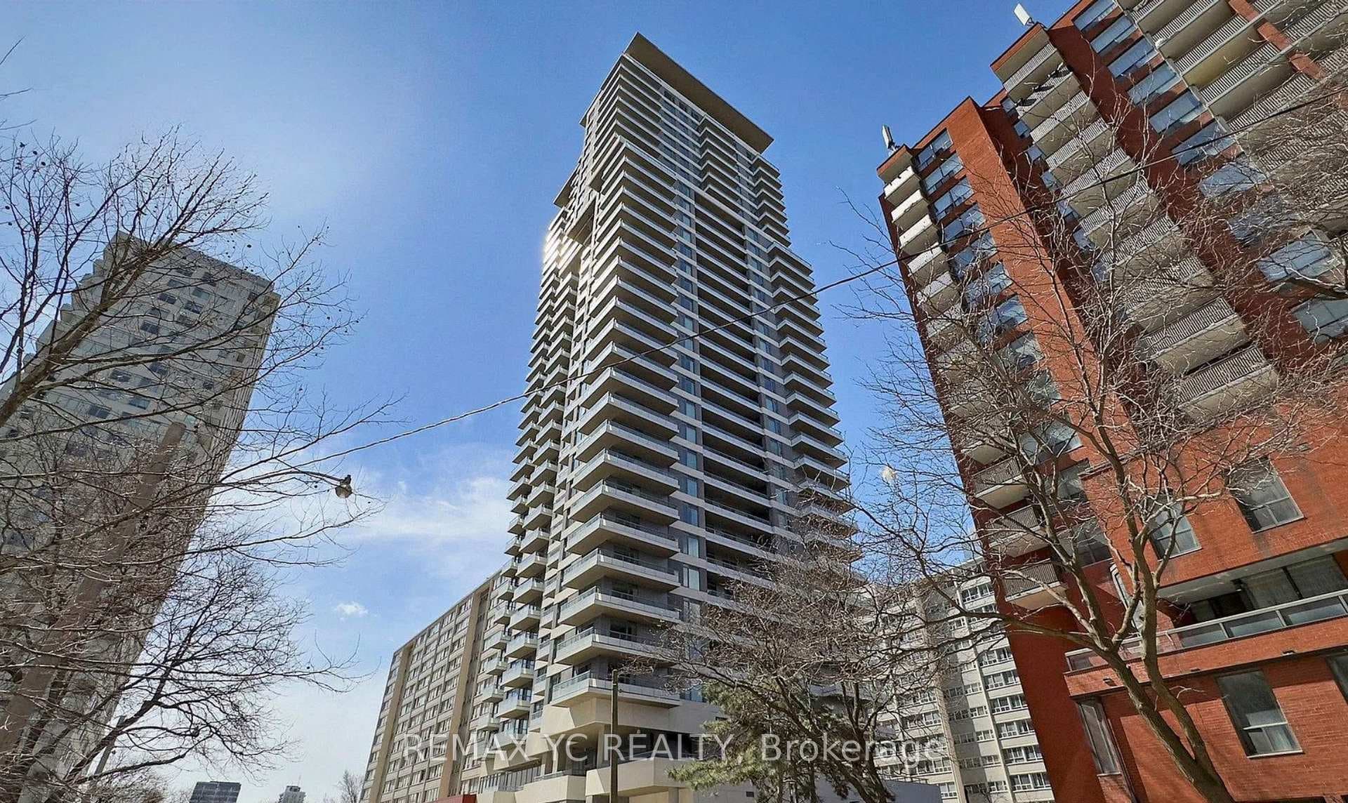 25 Holly Street Unit 2104, Leaside / Davisville, ON M4S 0E3 - Photo 1