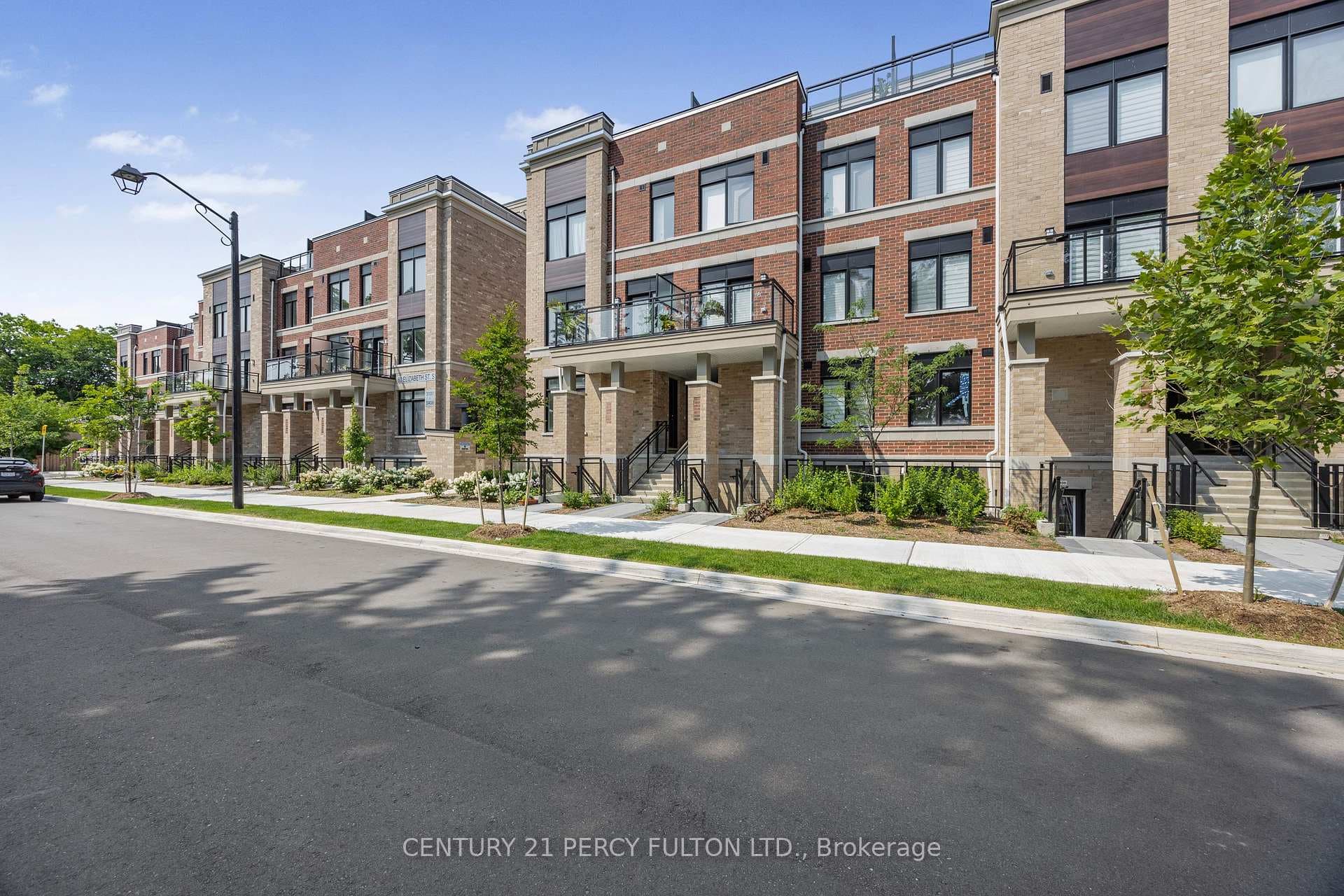 58 Elizabeth Street Unit 2208, Richmond Hill, ON L4C 5W2 - Photo 1