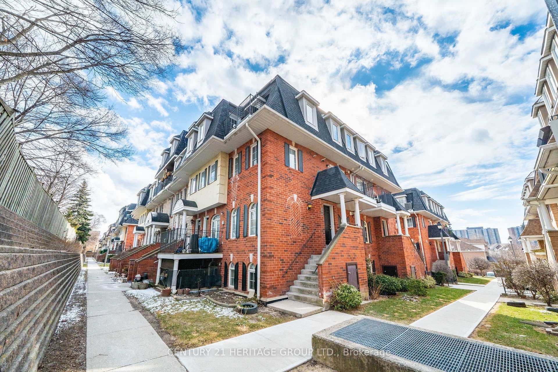 64 Sidney Belsey Crescent Unit 301, York / Weston, ON M6M 5J4 - Photo 1