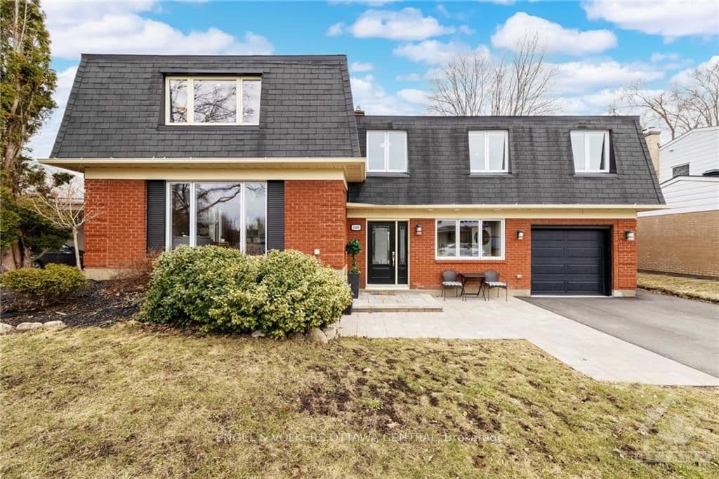 1360 HOLMES Crescent, Hunt Club - South Keys and Area, ON K1V 7L1 - Photo 1