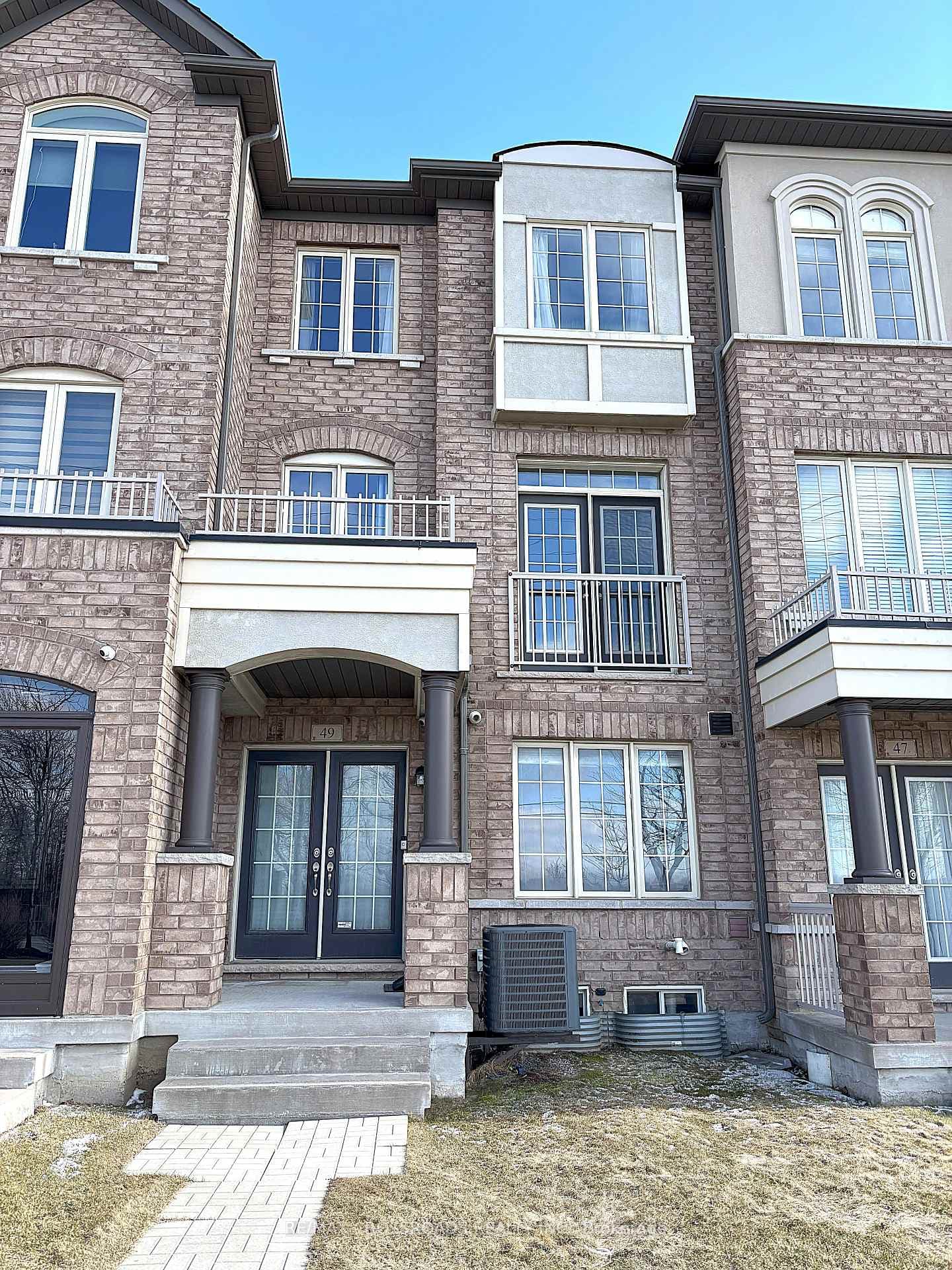 49 Memon Place, Markham, ON L6E 0S1 - Photo 1