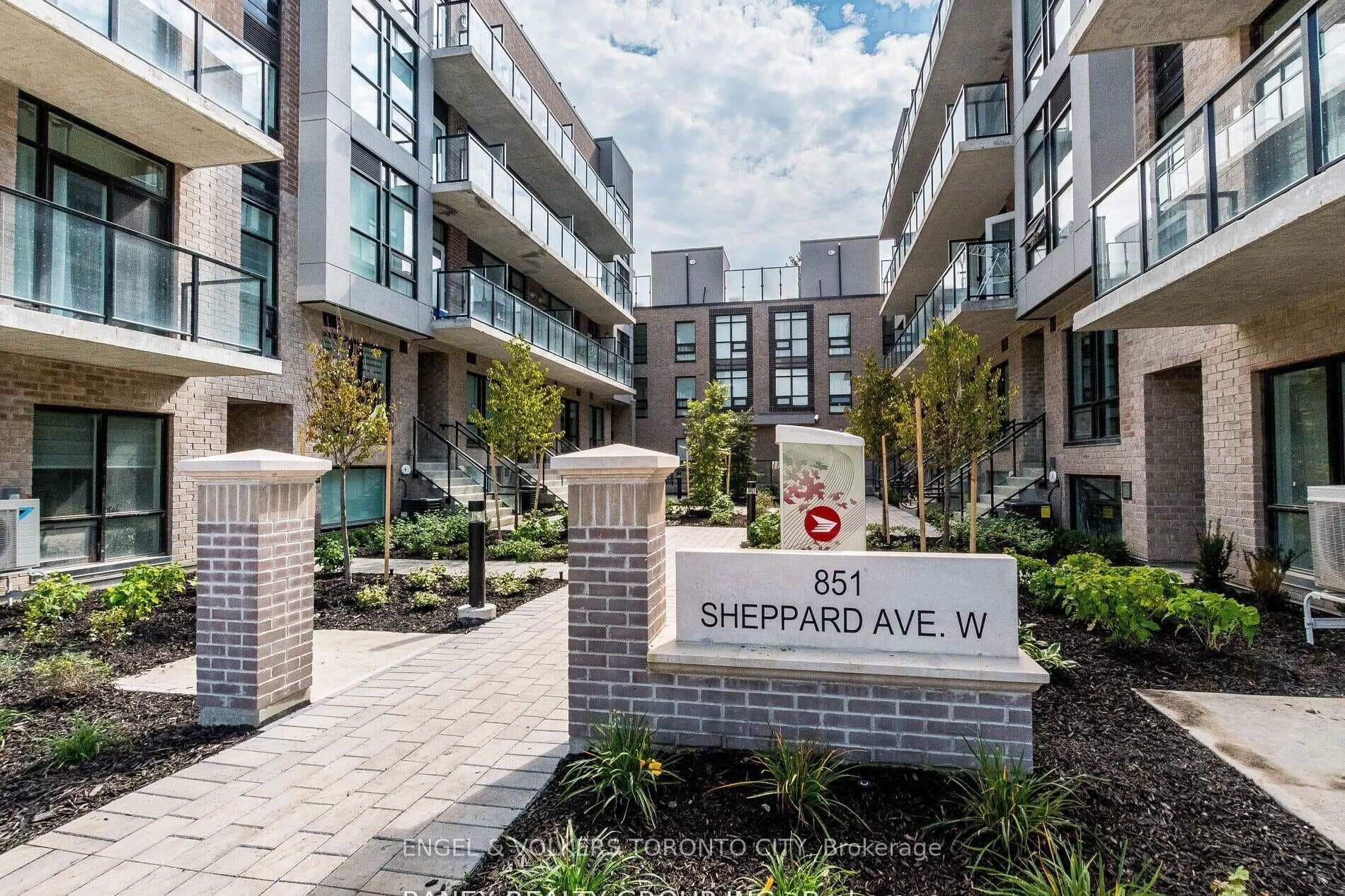 851 Sheppard W Avenue Unit 39, North York (Bathurst Manor / Clanton Park), ON M3H 0G2 - Photo 1