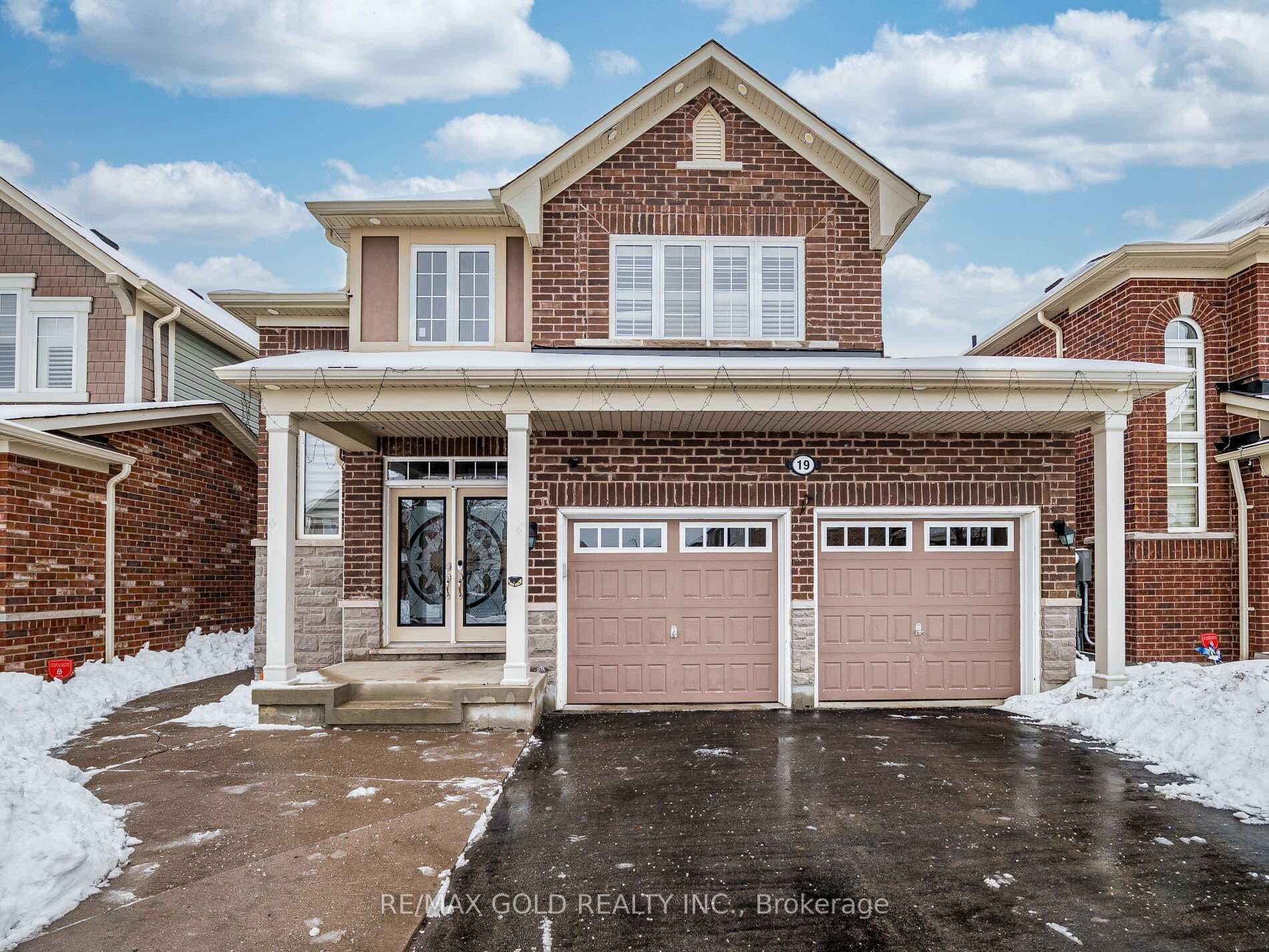 19 Killick Road, Brampton, ON L7A 0Y6 - Photo 1