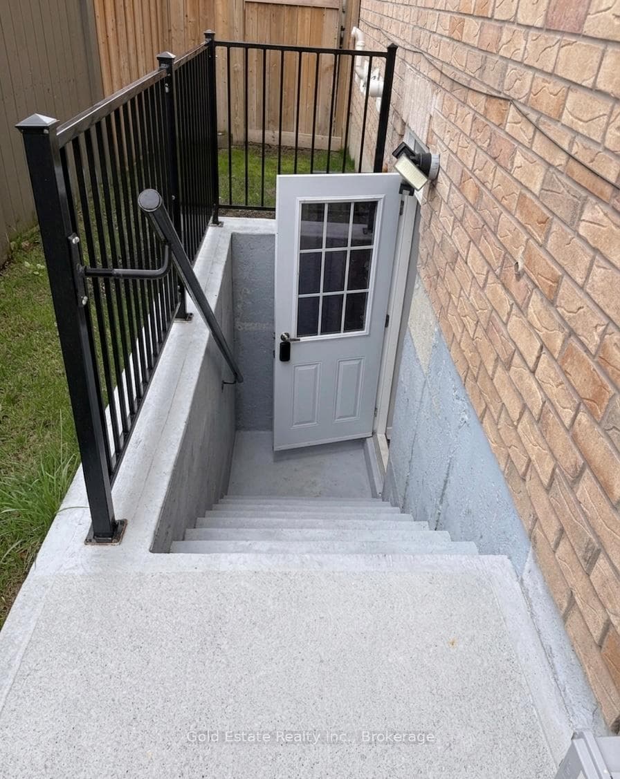 57 Rangemore Road Unit Bsmt, Brampton