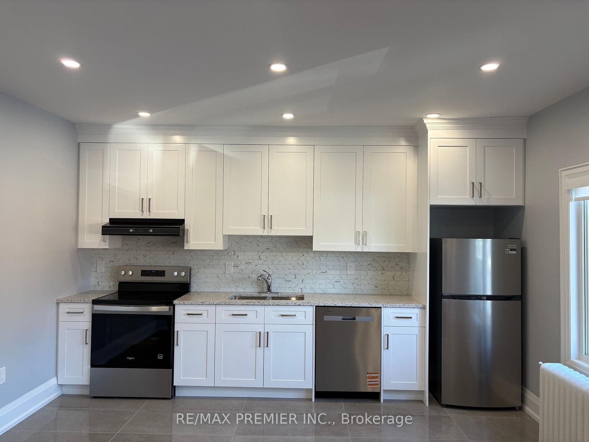 144 Wychwood Avenue, Forest Hill / Deer Park, ON M6C 1A7 - Photo 1