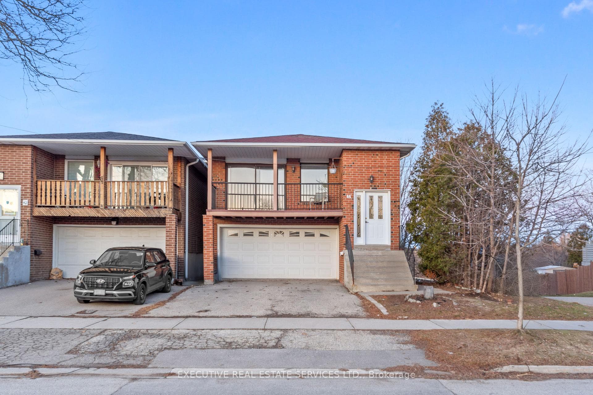 44 Lakecrest Trail, Brampton, ON L6Z 1S6 - Photo 1