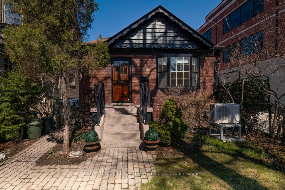 8 Macpherson Avenue, Annex / Yorkville / Summerhill, ON M4W 2L8 - Photo 1