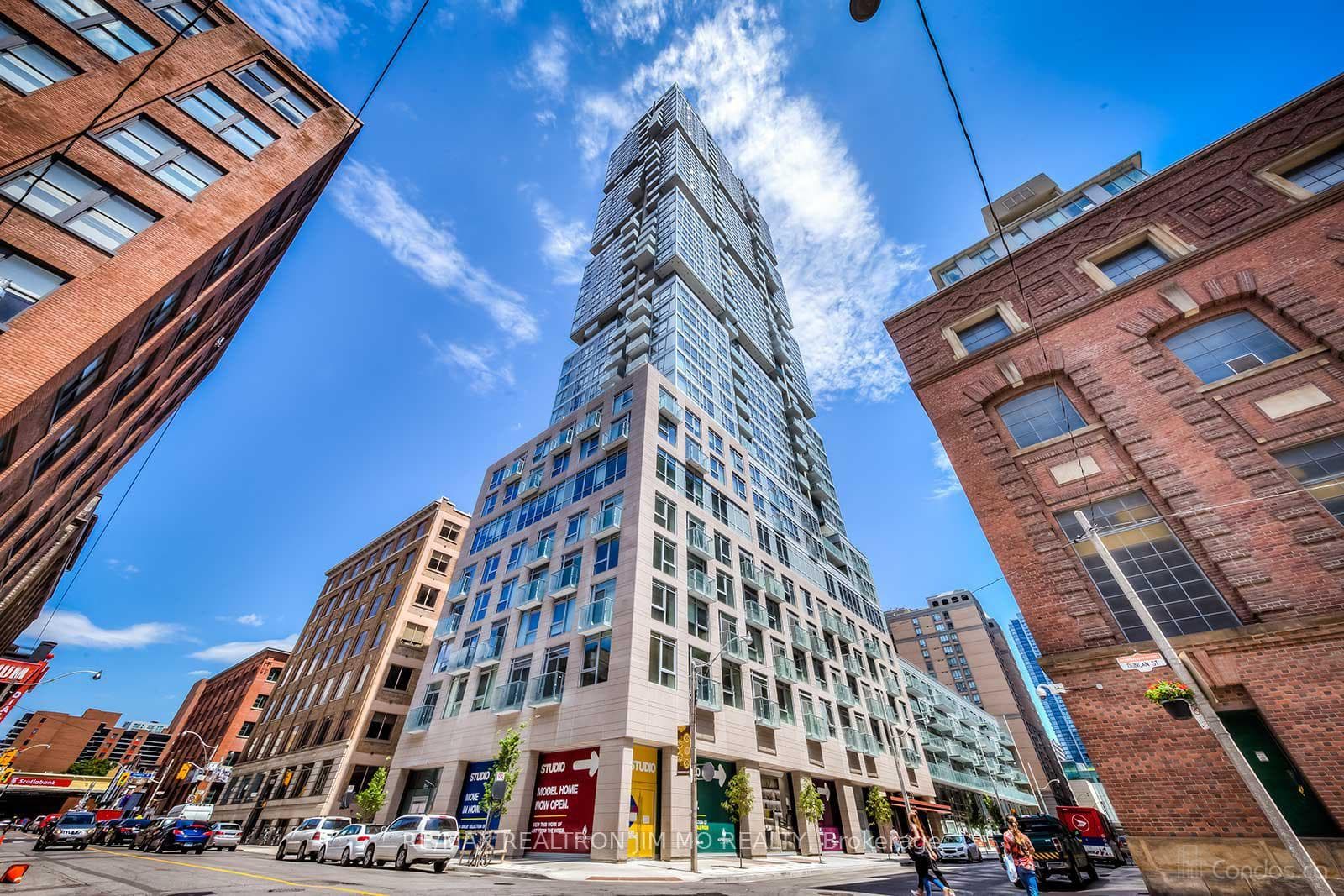 30 Nelson Street Unit 3205, Toronto C01