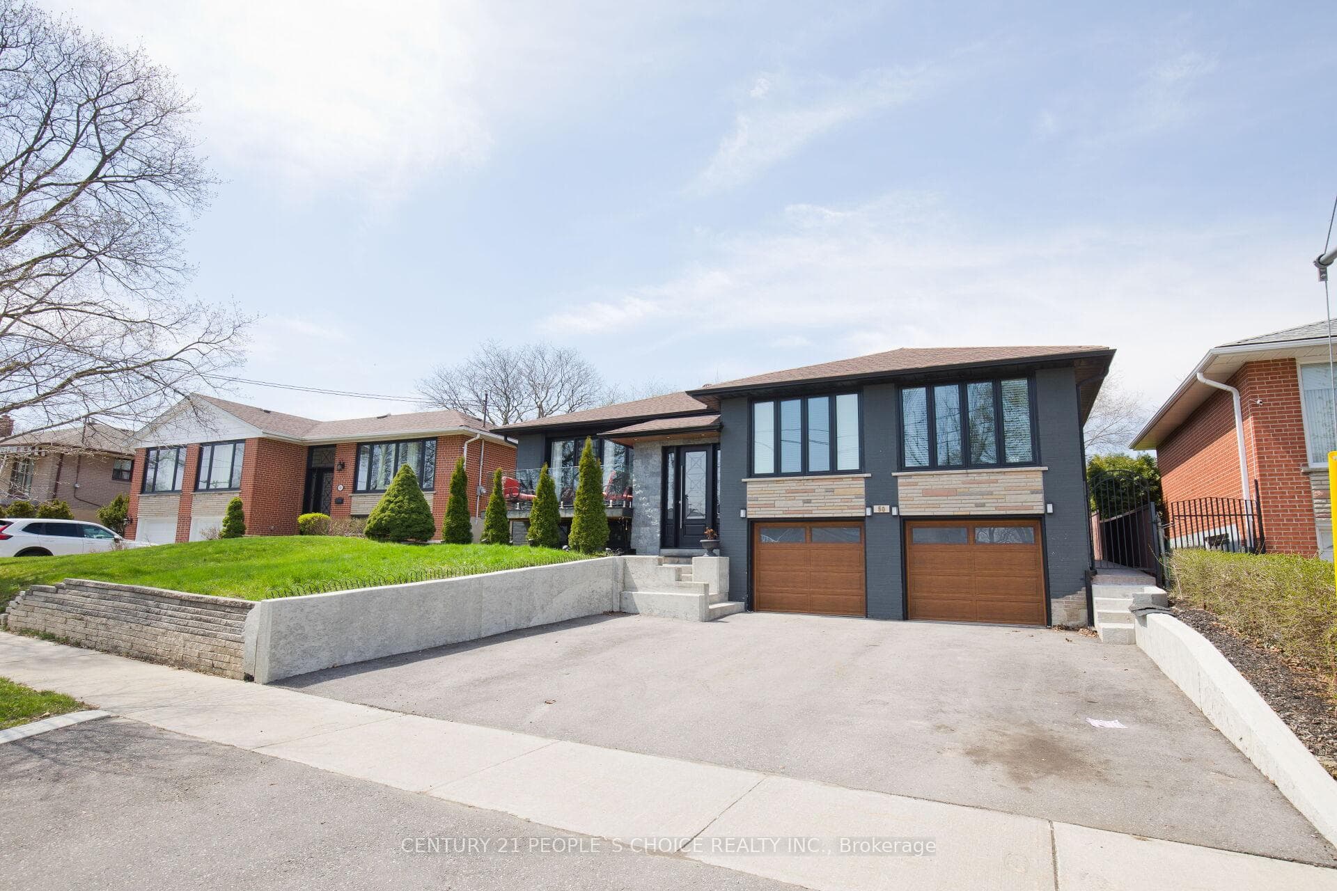 50 Jeffcoat Drive, Etobicoke (West Mall / Rexdale), ON M9W 3B7 - Photo 1