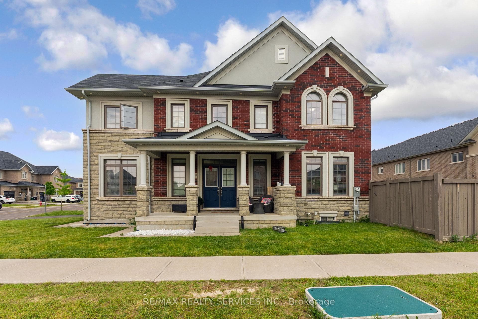 366 Remembrance Road, Brampton, ON L7A 0C3 - Photo 1
