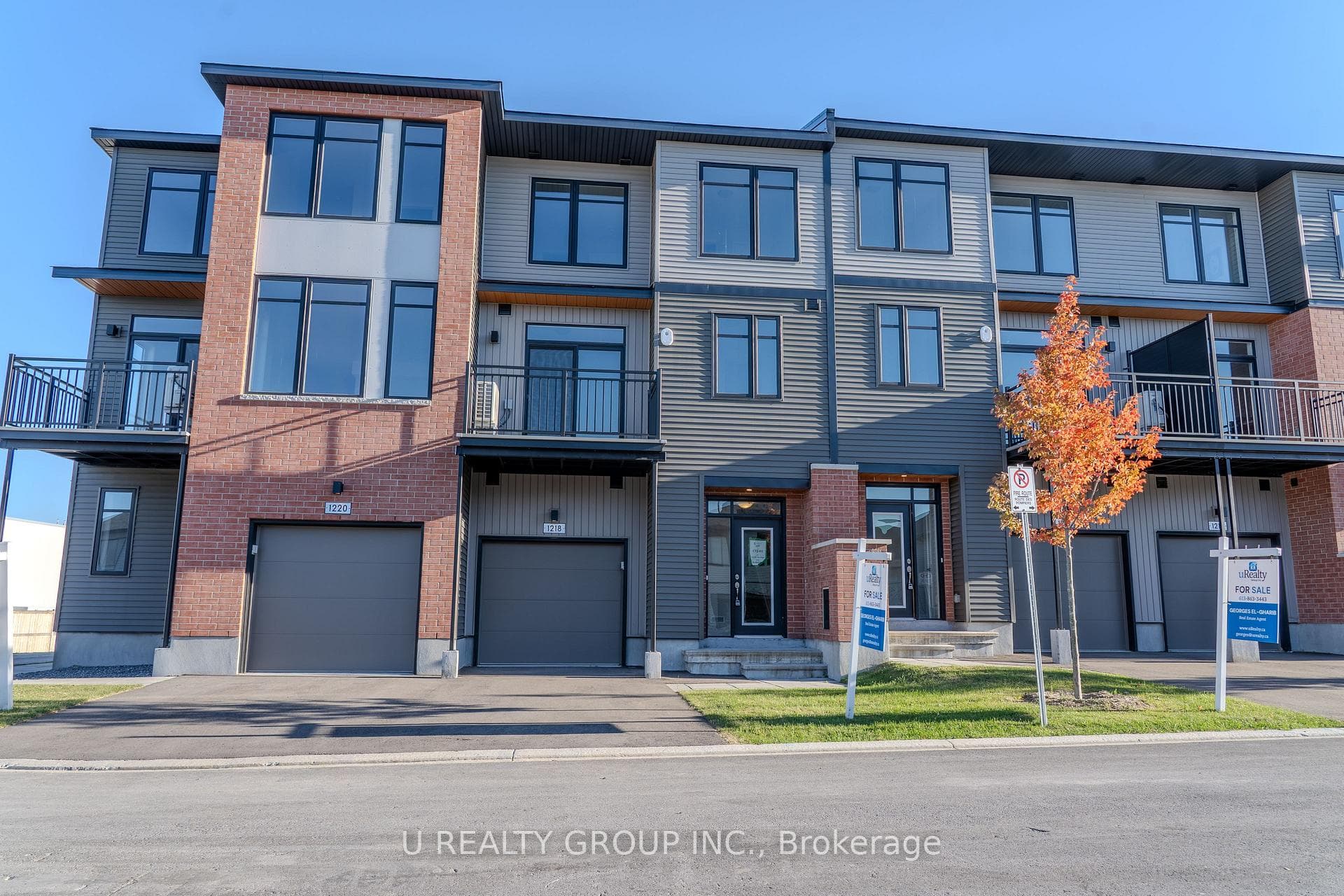 1218 flycatcher Private, Blossom Park - Airport and Area, ON K1X 0M7 - Photo 1