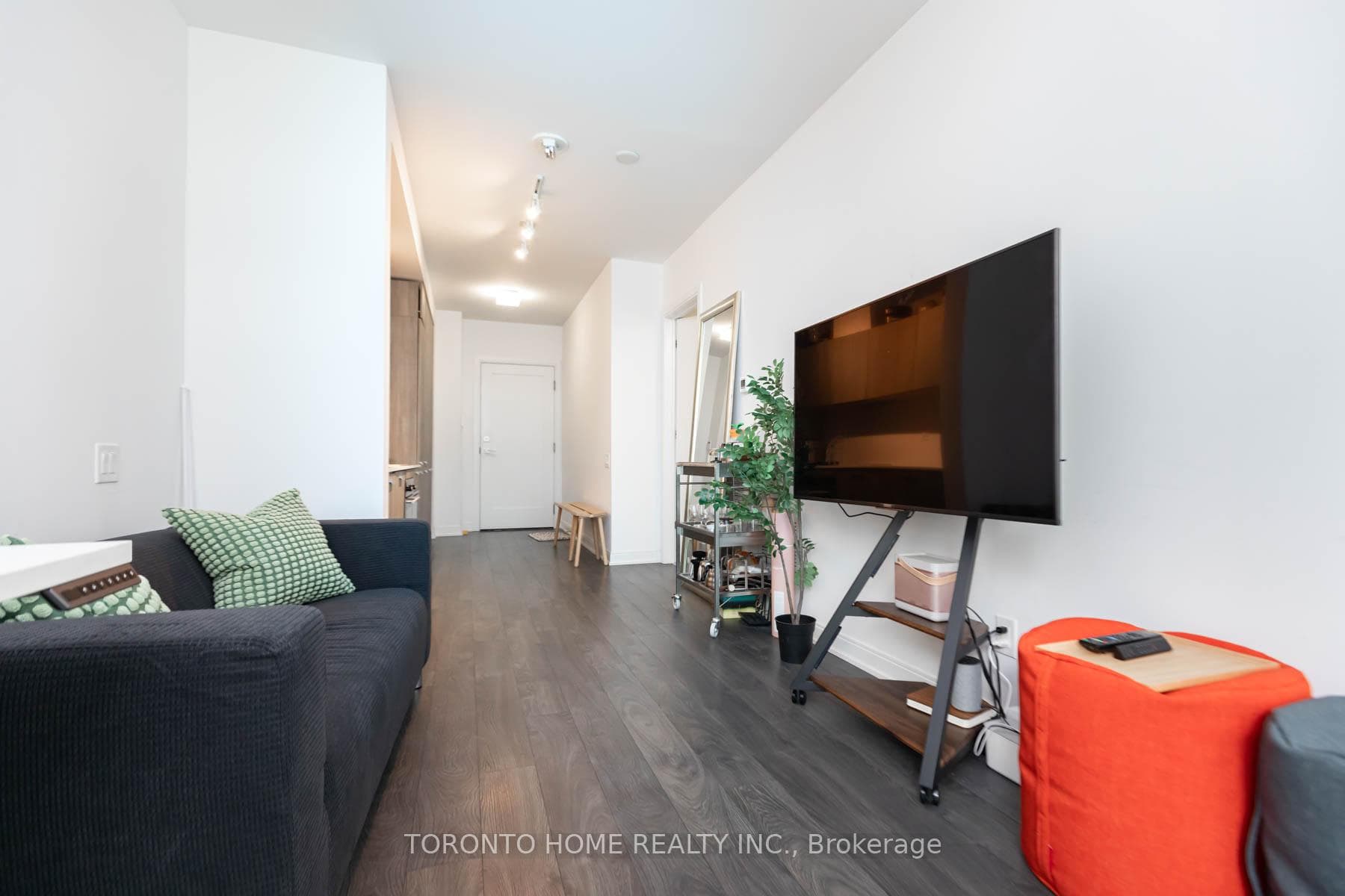 50 Charles Street Unit 1108, Toronto C08