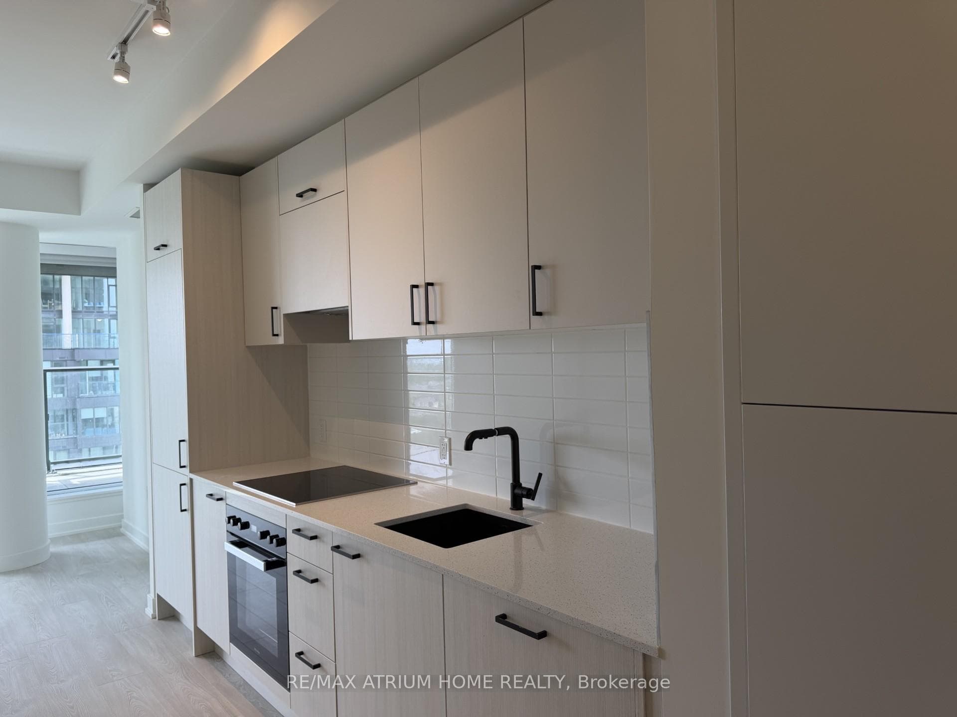 5 Quarrington Lane Unit 2701, Toronto C13