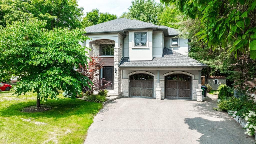 1569 Wembury Road, Mississauga, ON L5J 2L8 - Photo 1