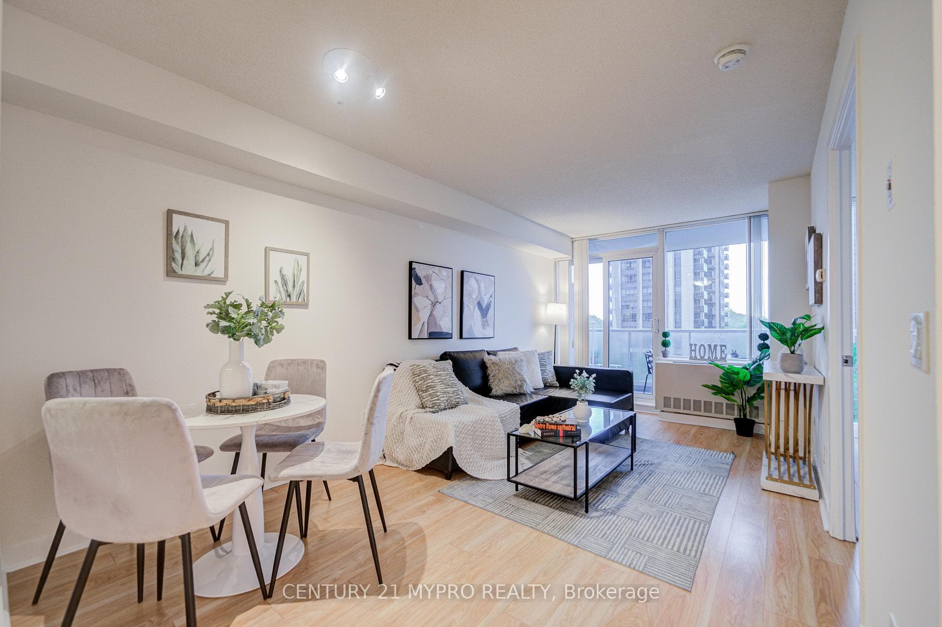 4968 Yonge Street Unit 705, Thornhill / Willowdale, ON M2N 5N7 - Photo 1