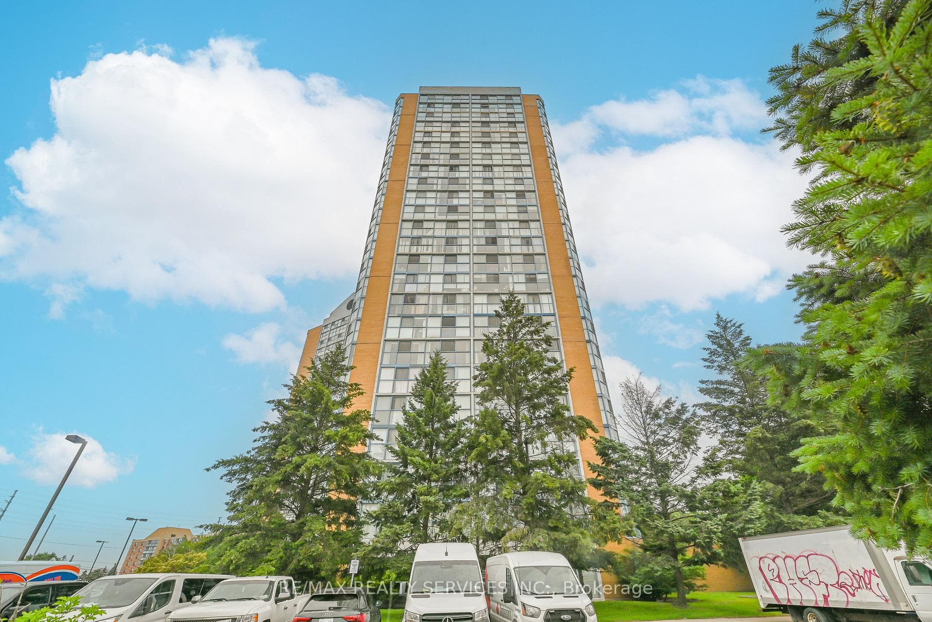 35 Trailwood Drive Unit 1911, Mississauga, ON L4Z 3K9 - Photo 1