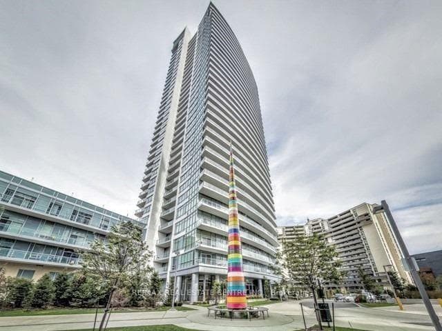 70 Forest Manor Road Unit 201, Hillcrest Village / Bayview Village, ON M2J 0A9 - Photo 1