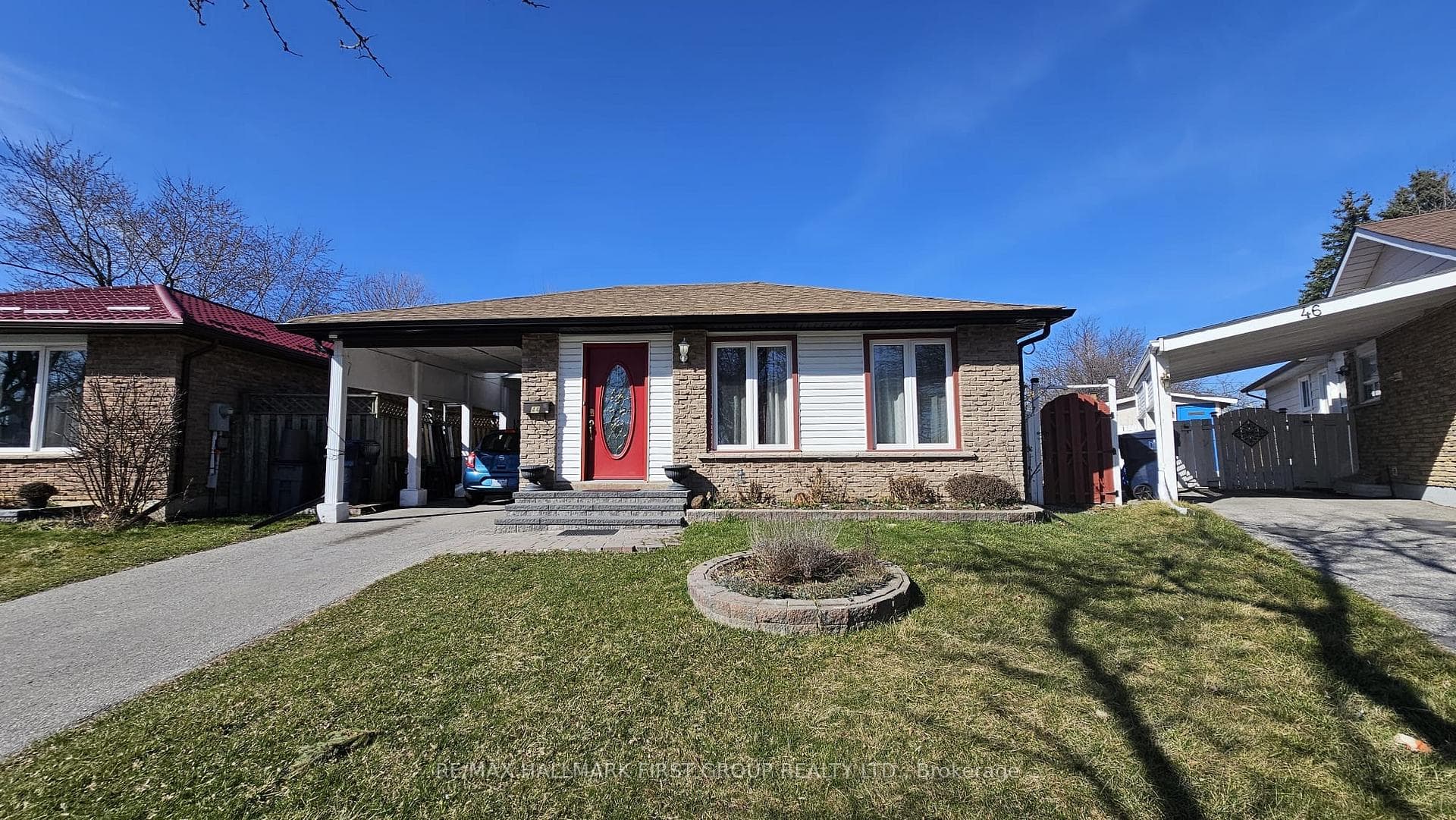 44 Loradeen Crescent Unit Lower, Scarborough (Morningside / West Hill), ON M1B 1T8 - Photo 1