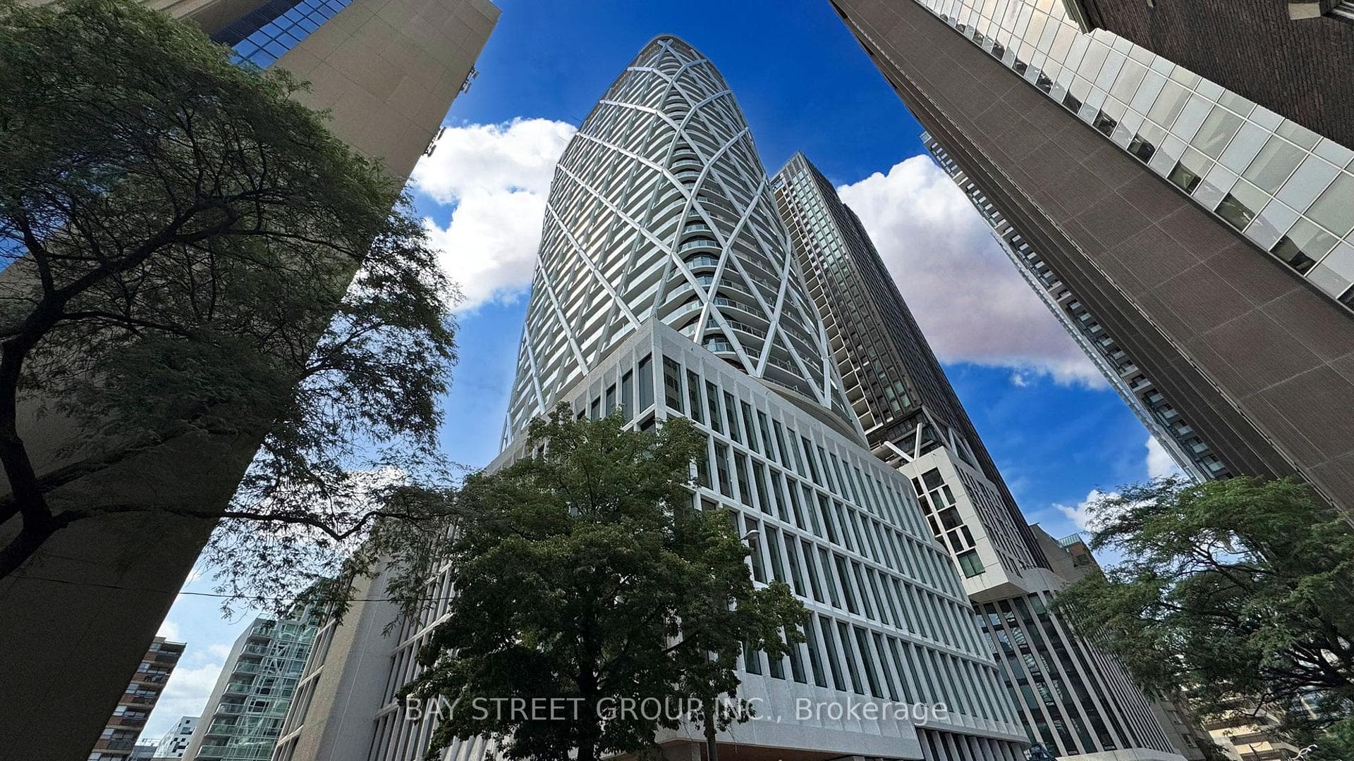 230 Simcoe Street Unit 3418, Toronto C01