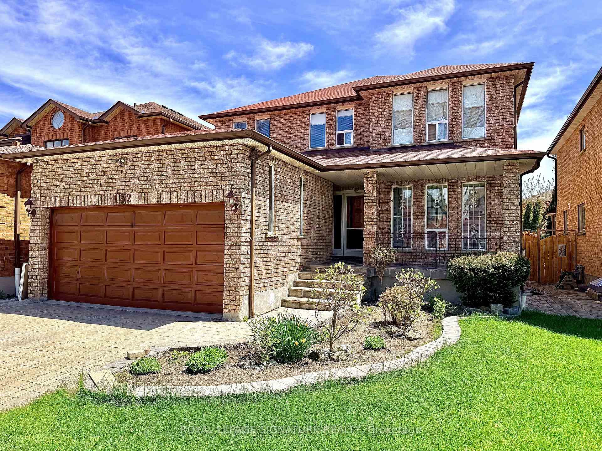 132 Glenn Hawthorne Boulevard, Mississauga, ON L5R 2K7 - Photo 1