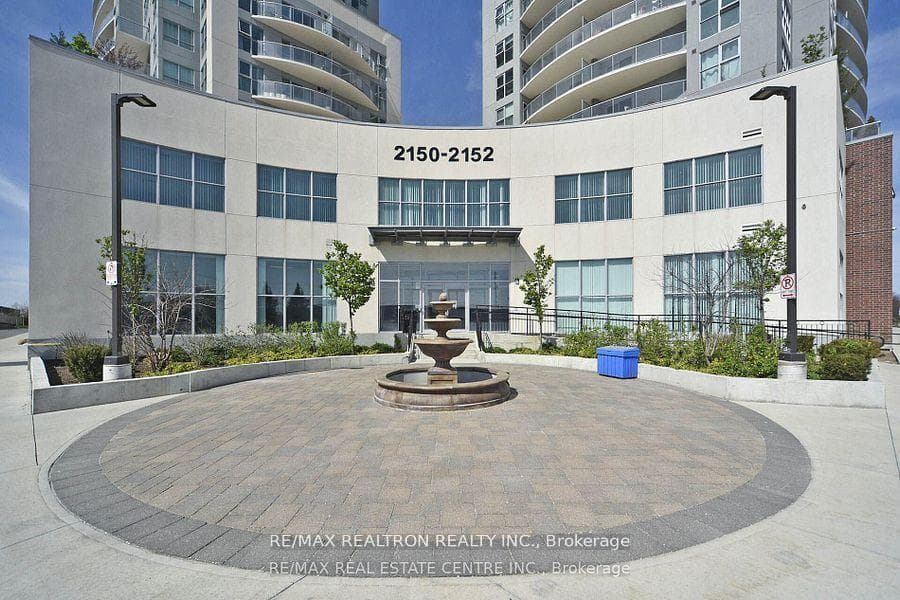 2152 Lawrence Avenue Unit PH08, Dorset Park / Kennedy Park, ON M1R 3A8 - Photo 1