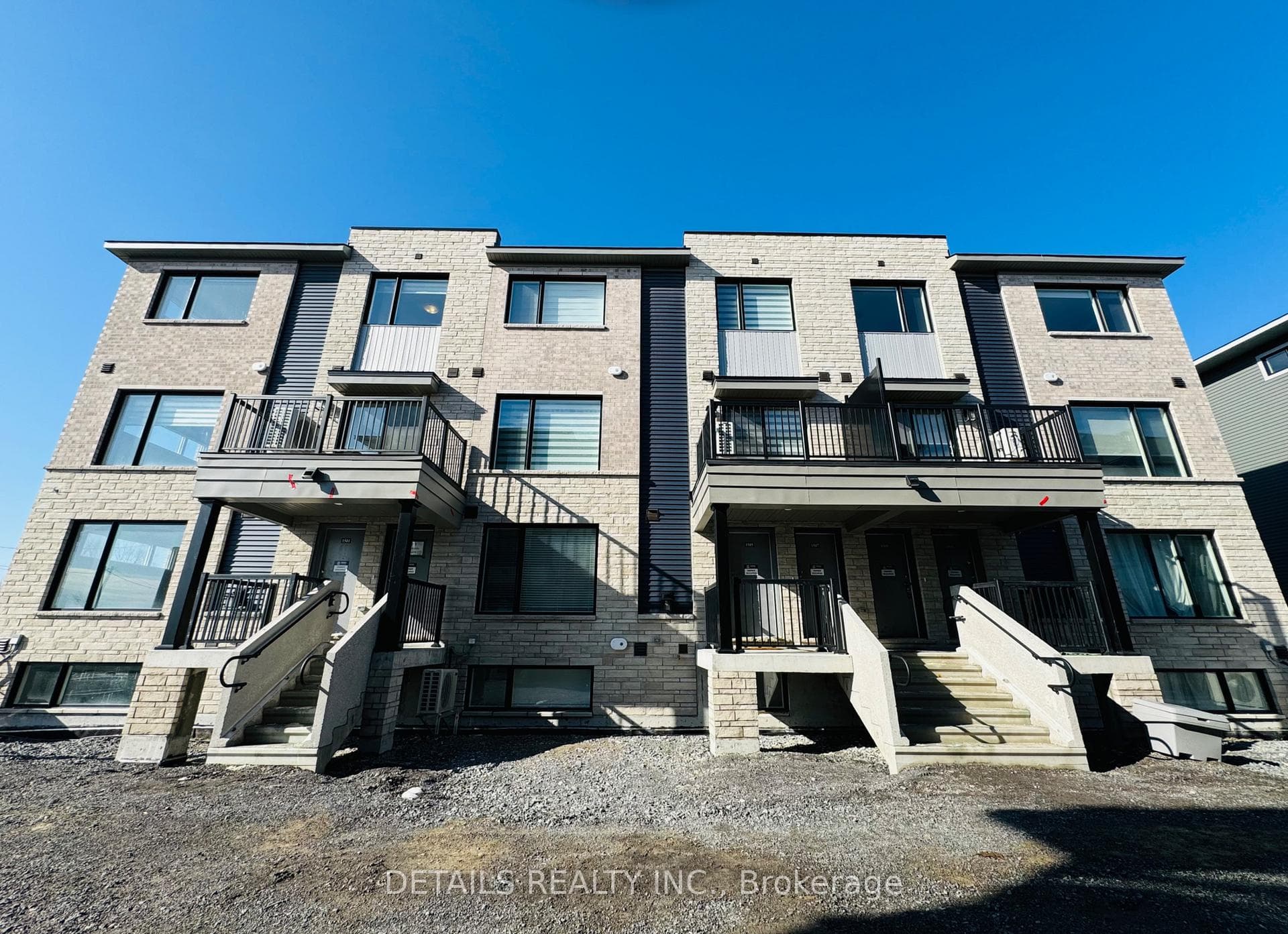 1503 Creekway Private, Kanata