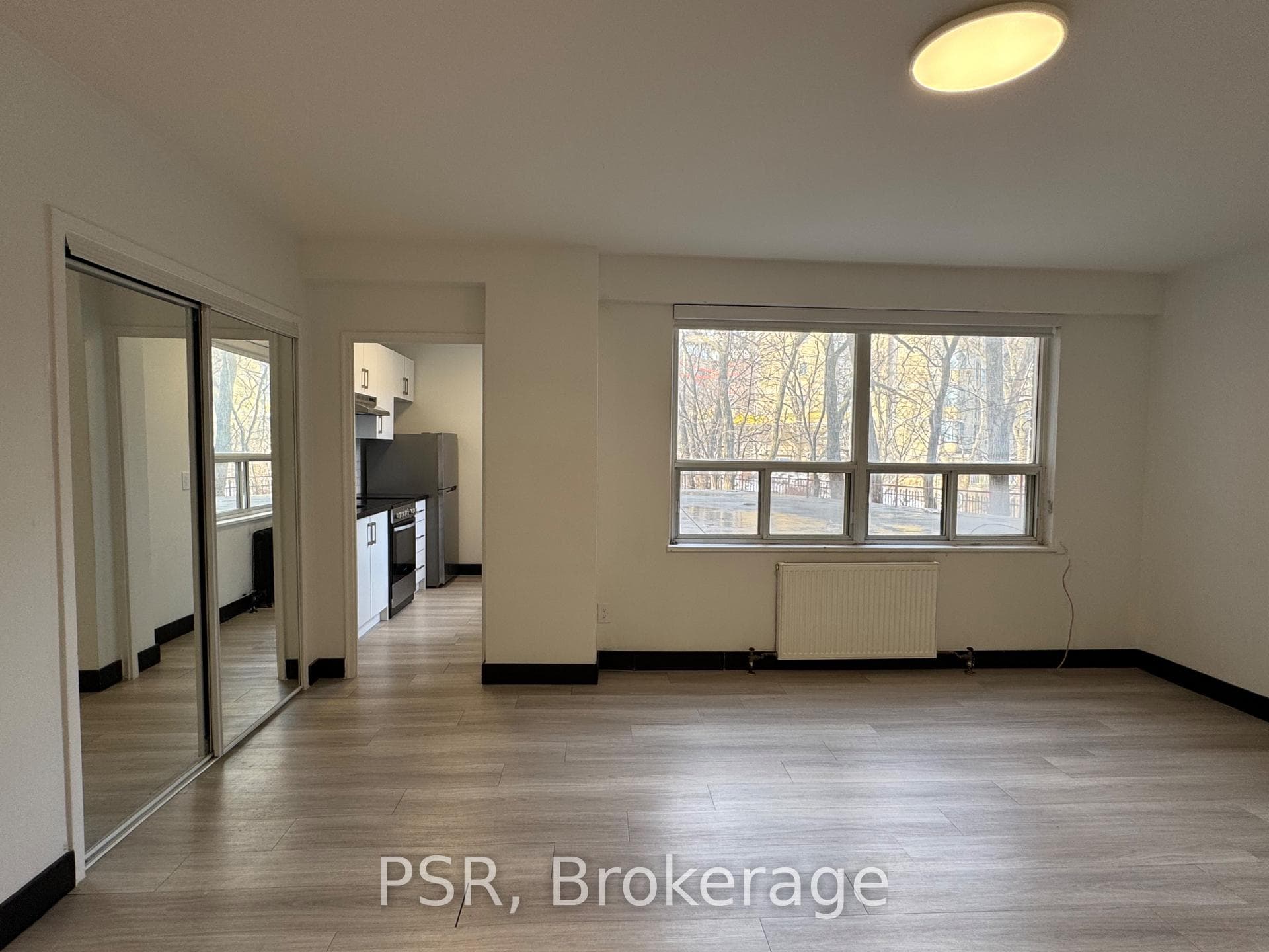 600 Eglinton Avenue Unit 105, Lawrence Park / Bedford Park, ON M4N 1C1 - Photo 1