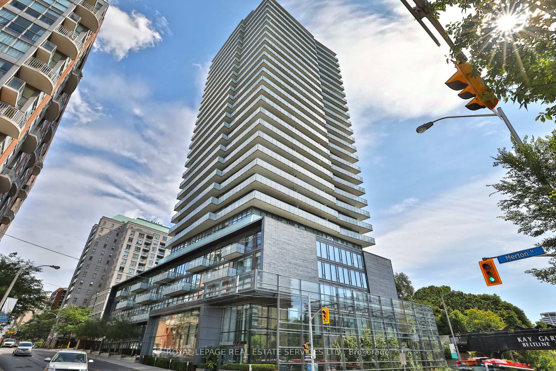 1815 Yonge Street Unit 1101, Leaside / Davisville, ON M4T 2A4 - Photo 1