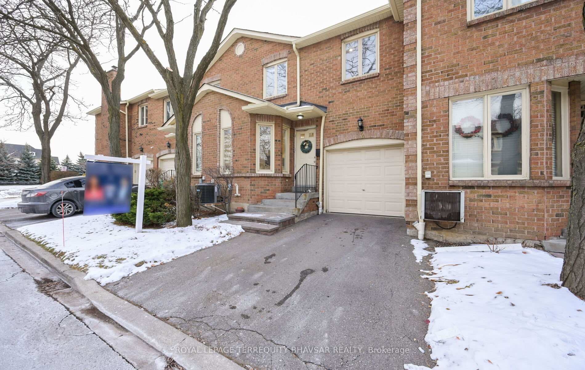5020 Delaware Drive Unit 12, Mississauga, ON L4Z 3C4 - Photo 1