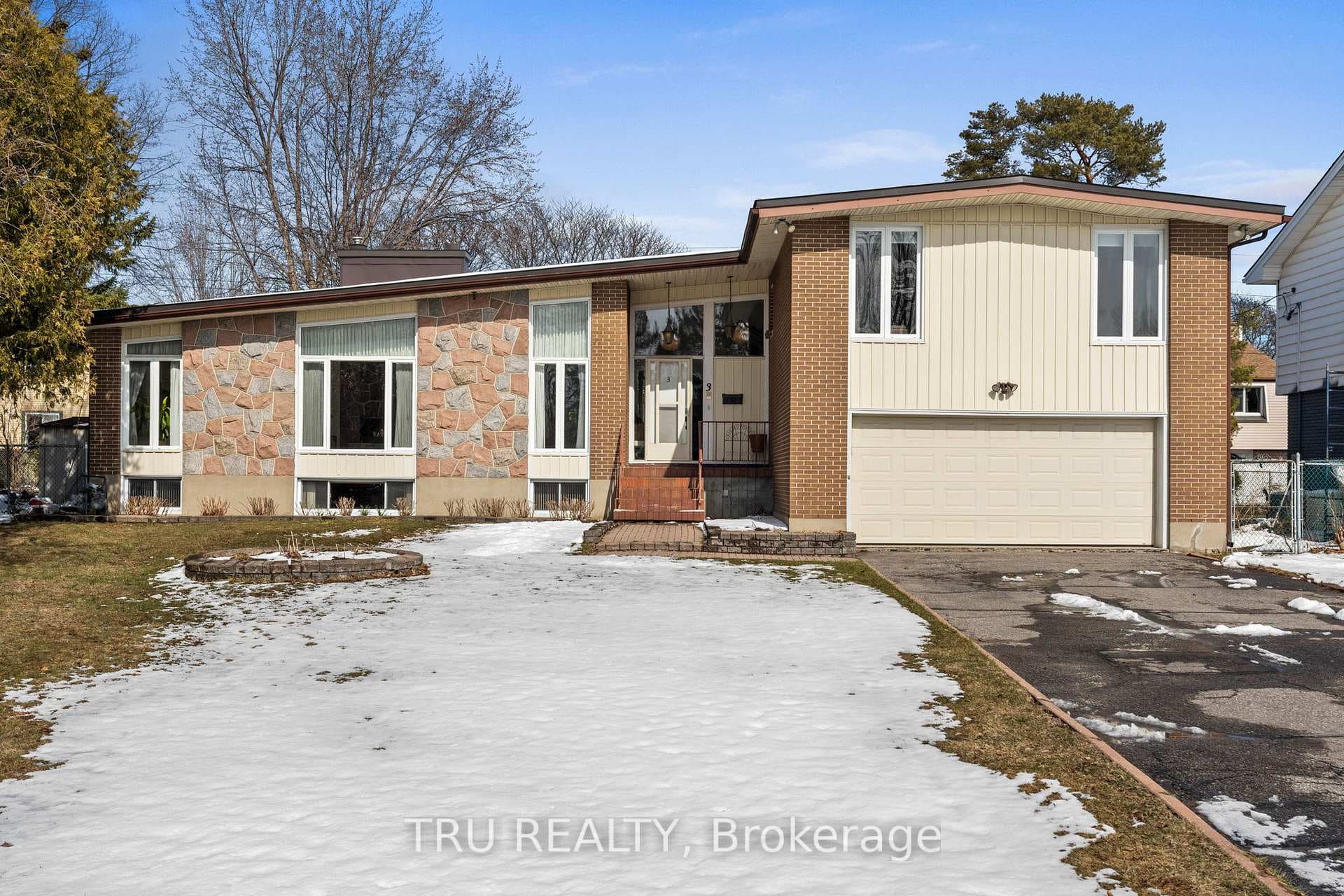 Lovely Mid Century Modern home on a quiet street.