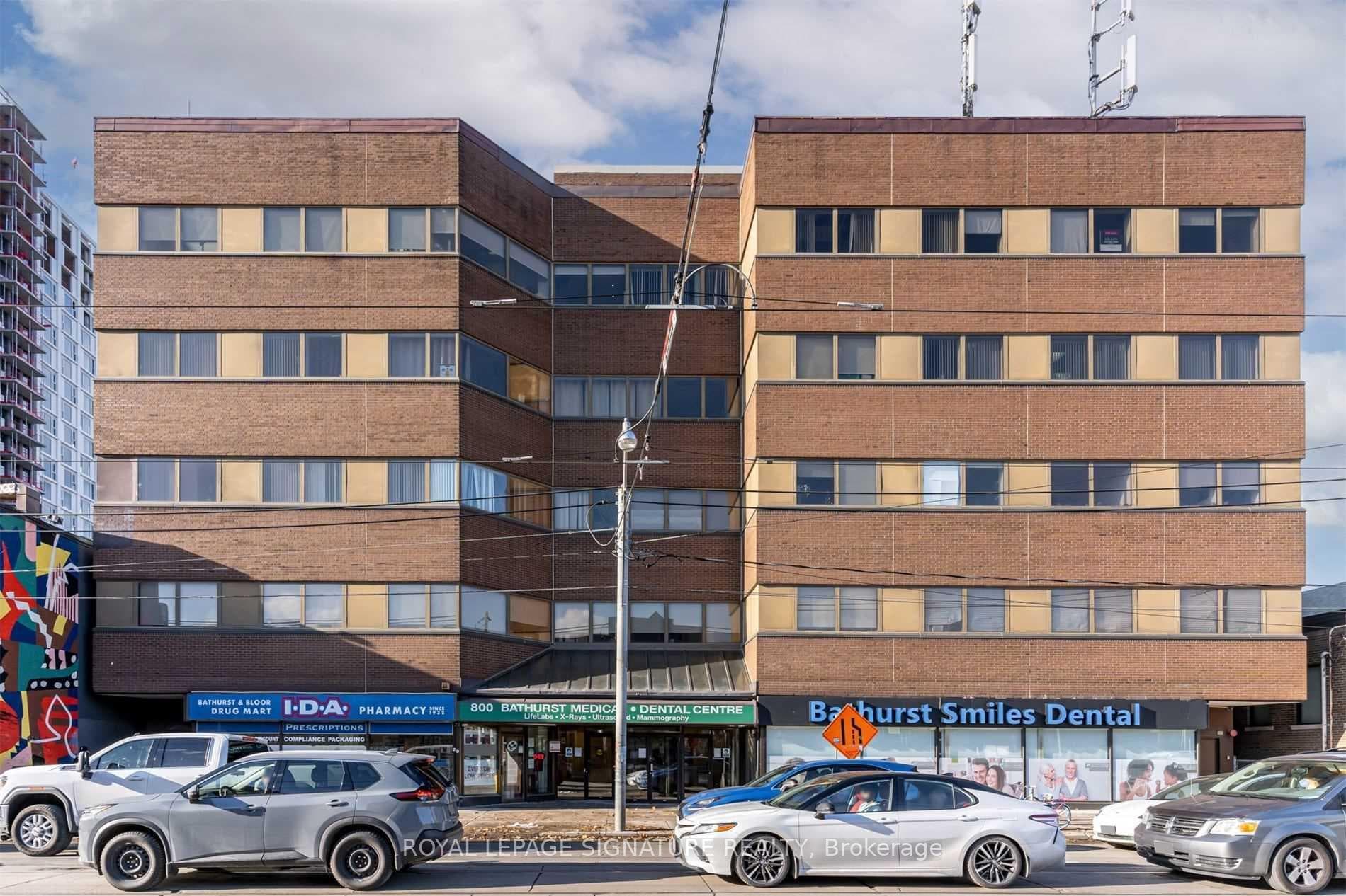800 Bathurst Street Unit 206, Annex / Yorkville / Summerhill, ON M5R 3M8 - Photo 1
