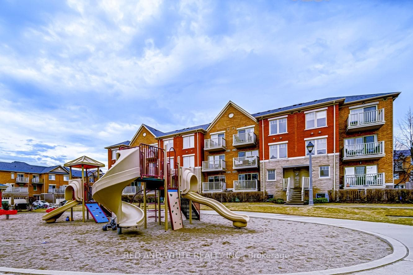 5050 Intrepid Drive Unit 43, Mississauga, ON L5M 0E5 - Photo 1