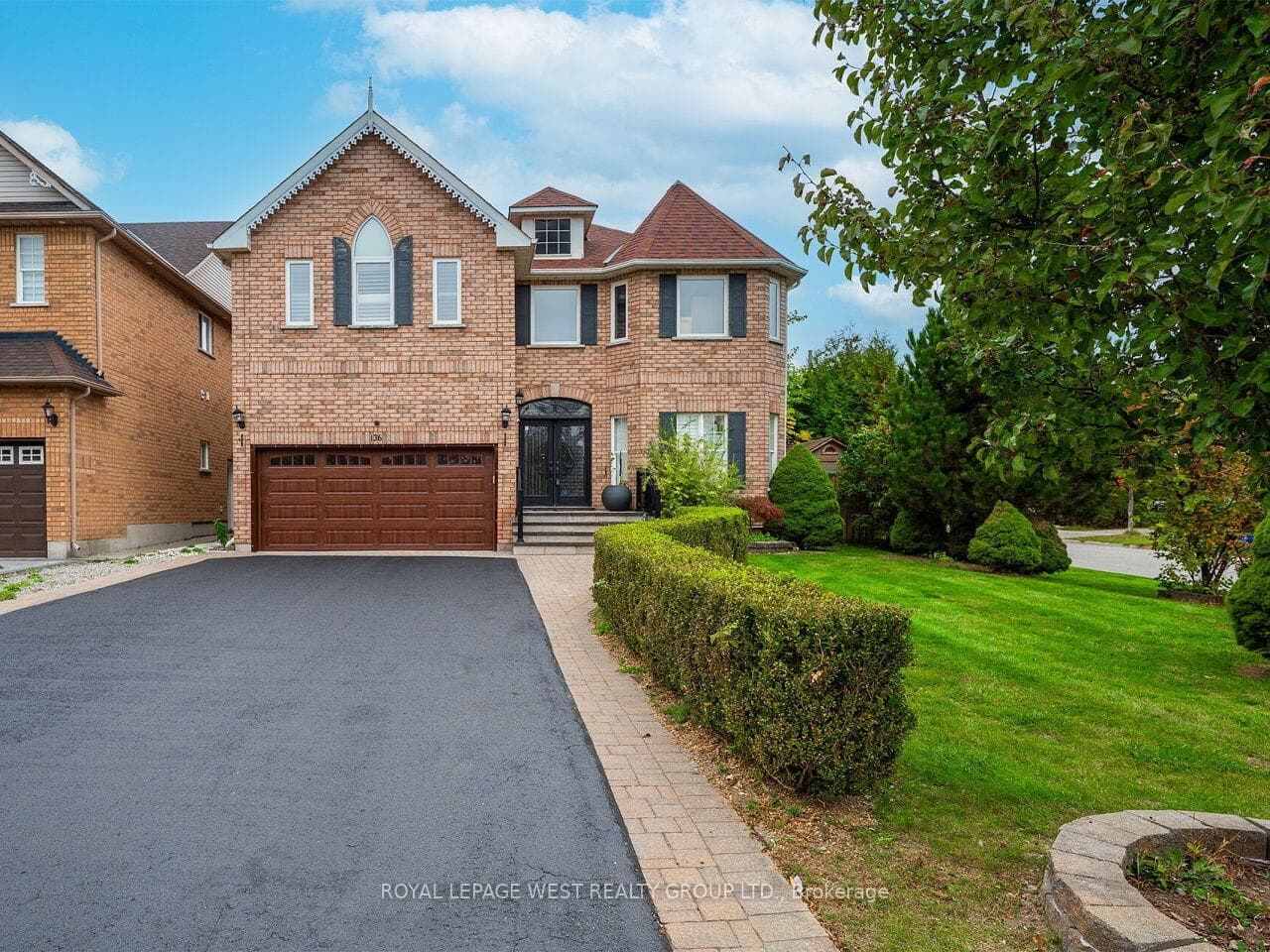 136 English Oak Drive, Richmond Hill