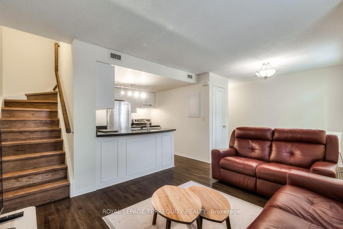 100 Redpath Avenue Unit 16, Leaside / Davisville, ON M4S 2J7 - Photo 1