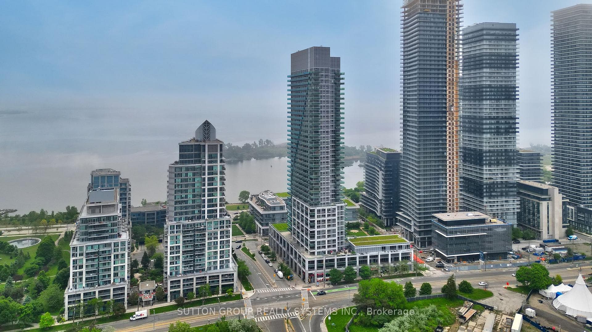 16 Brookers Lane Unit 601, Toronto W06