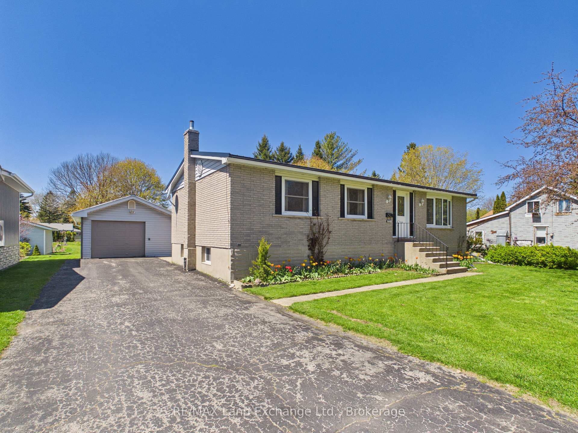 400 Adelaide Street, Kincardine