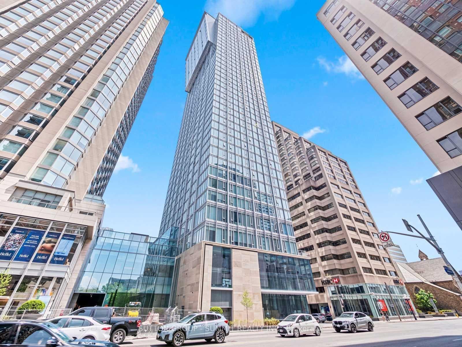 188 CUMBERLAND Street Unit 2209, Annex / Yorkville / Summerhill, ON M5R 0B6 - Photo 1